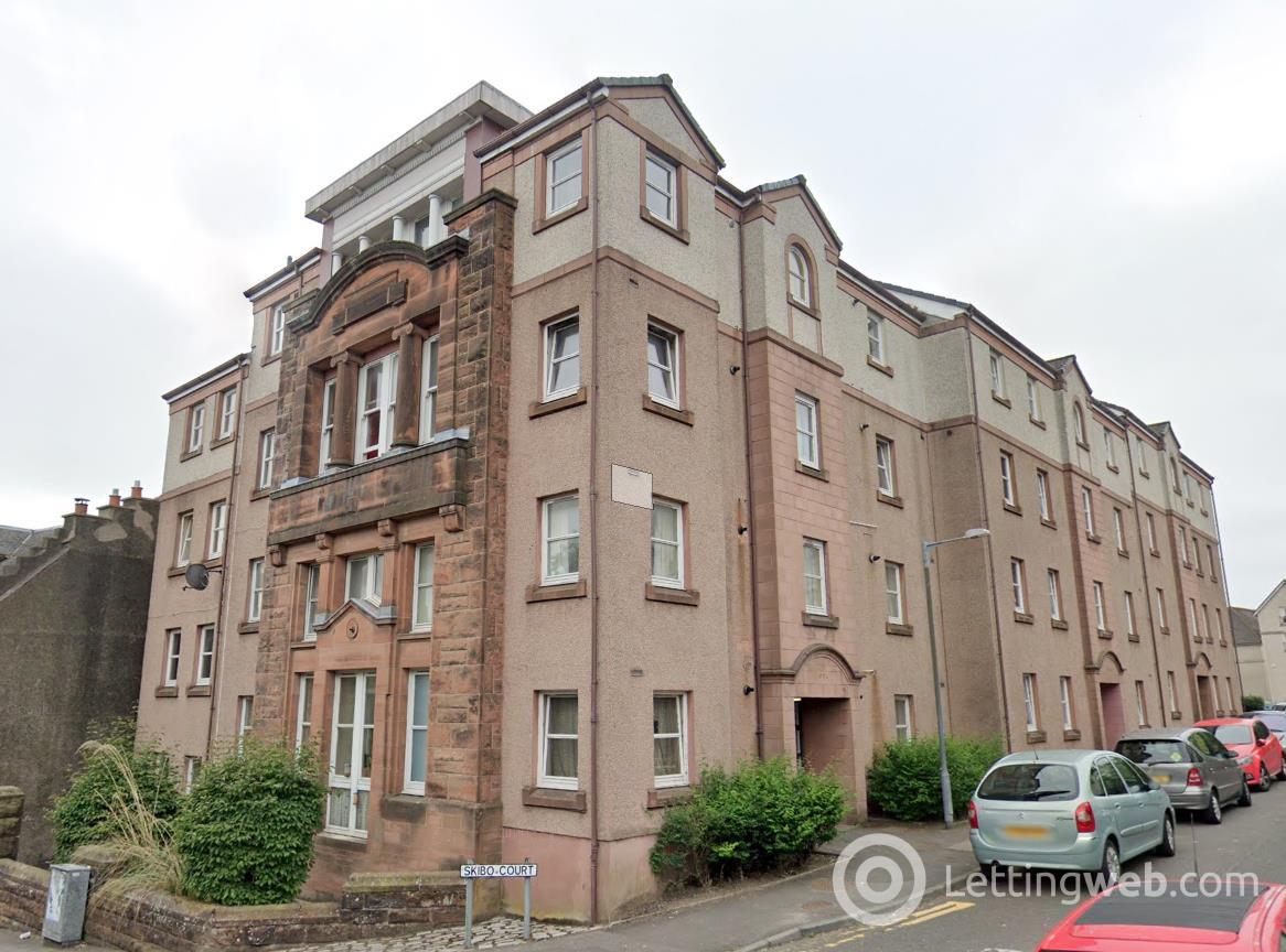 Property to rent in Skibo Court, Dunfermline, Fife, KY12 7EW