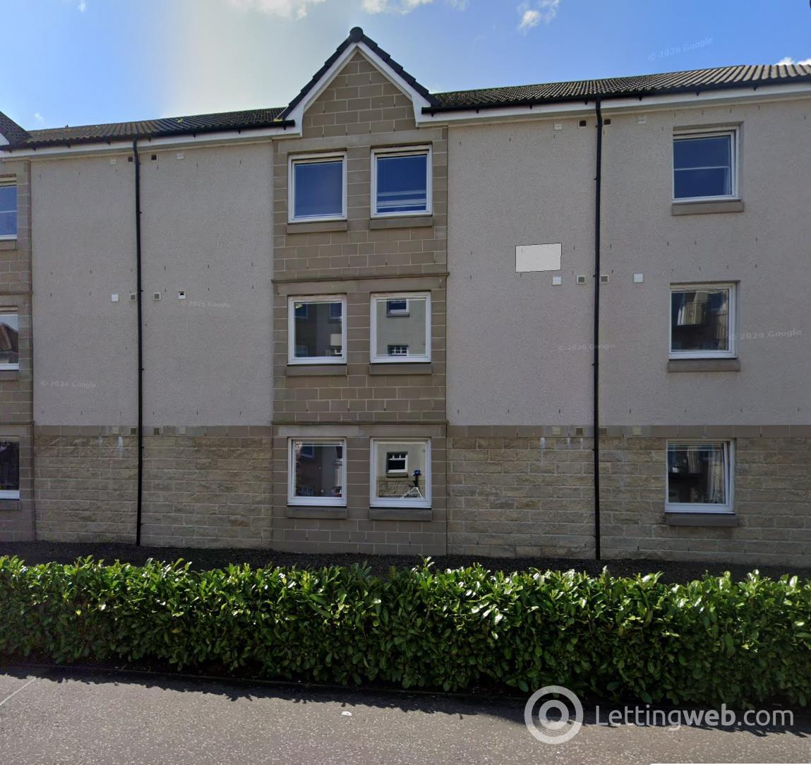 Property to rent in Sunny Braes Court, Kirkcaldy, KY2 5ES