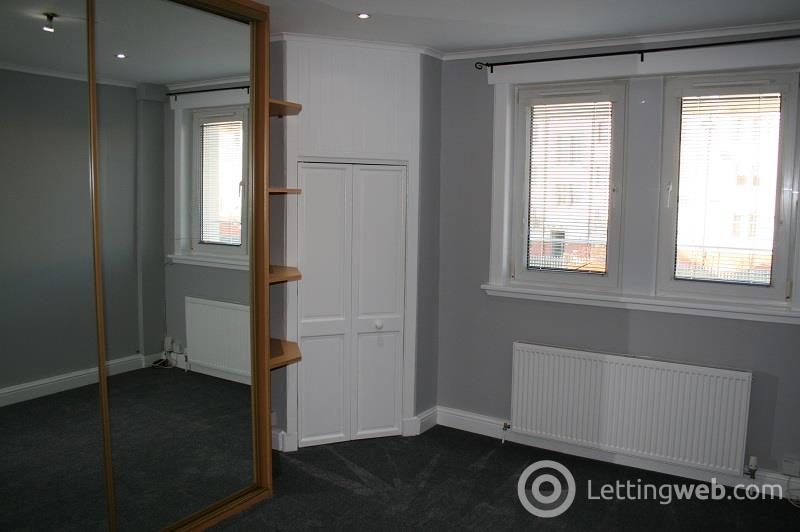 Property to rent in Strathmore Street, Dundee