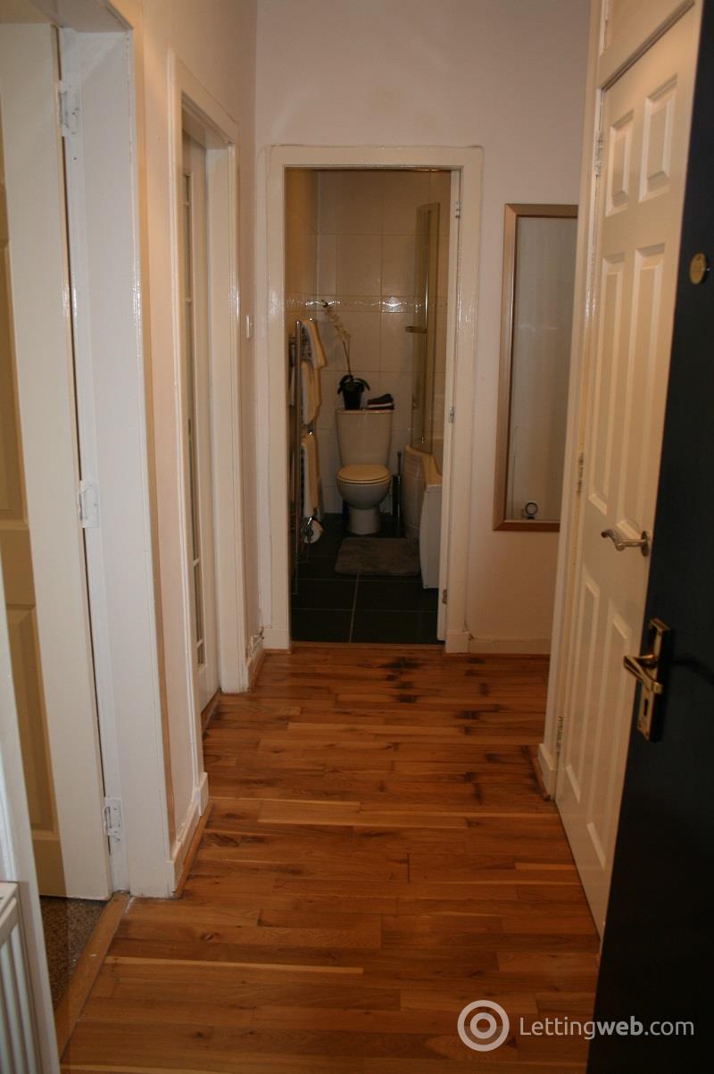 Property to rent in Clepington Road