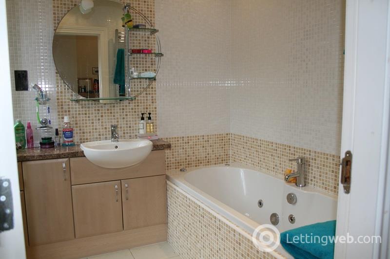 Property to rent in Caird House, Scrimgeour Place, Dundee