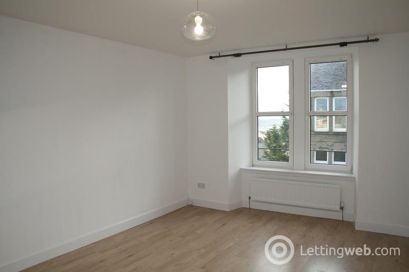 Property to rent in CLEPINGTON ROAD