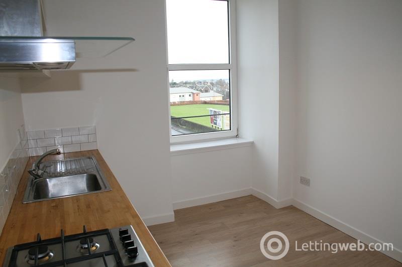 Property to rent in CLEPINGTON ROAD