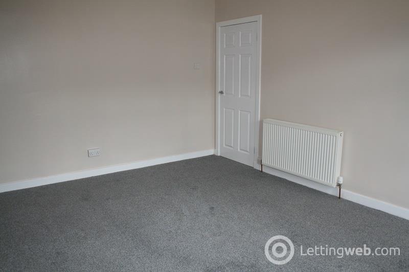 Property to rent in Barnes Avenue Dundee