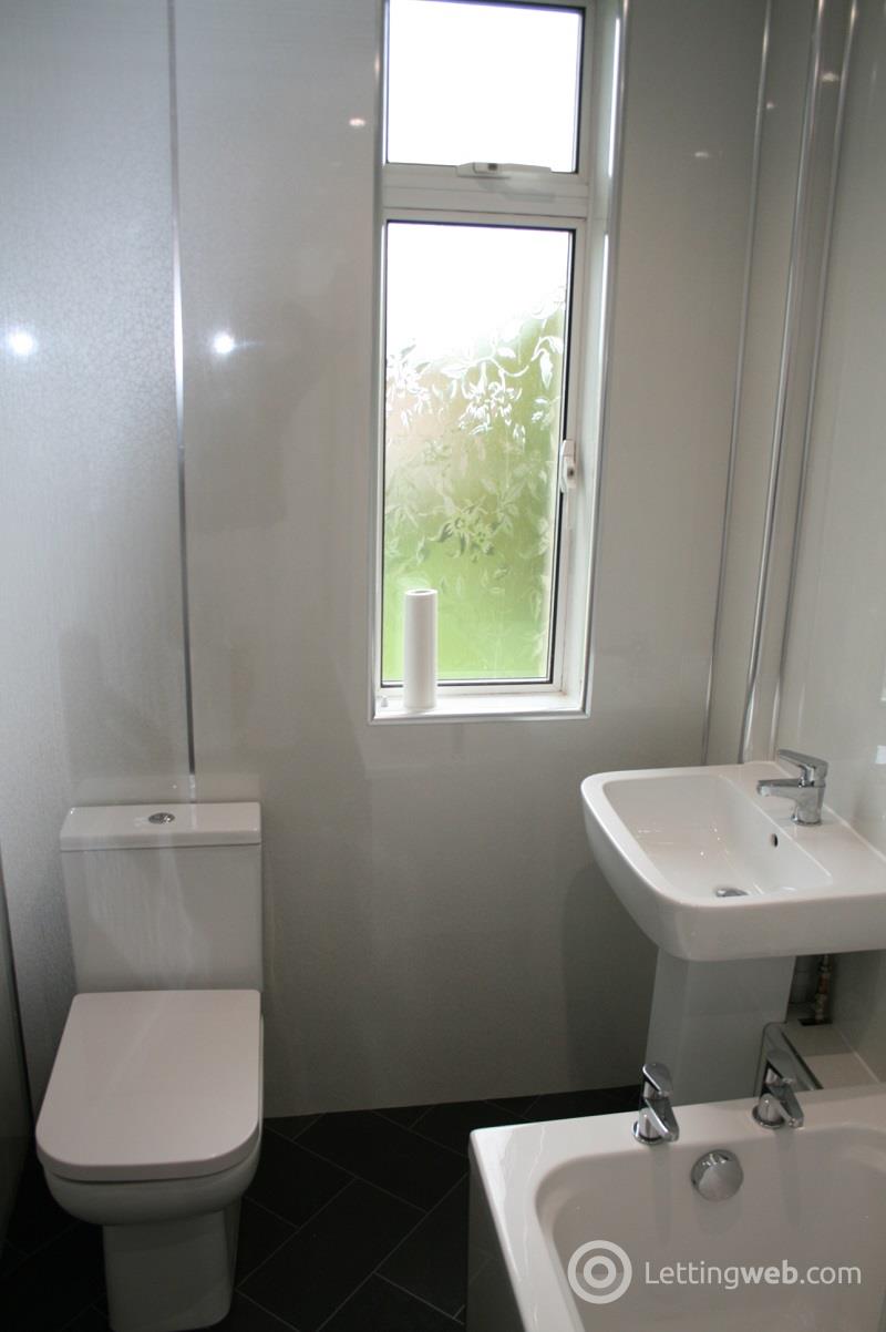 Property to rent in Barnes Avenue Dundee