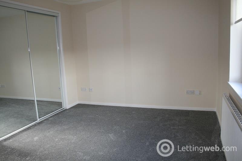 Property to rent in Knightswood Court