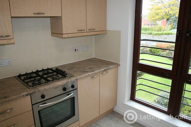 Property to rent in Knightswood Court