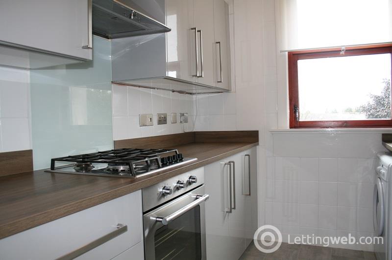 Property to rent in Hepburn Street
