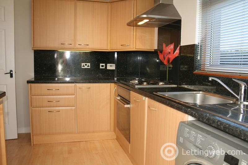 Property to rent in INCHCAPE PLACE