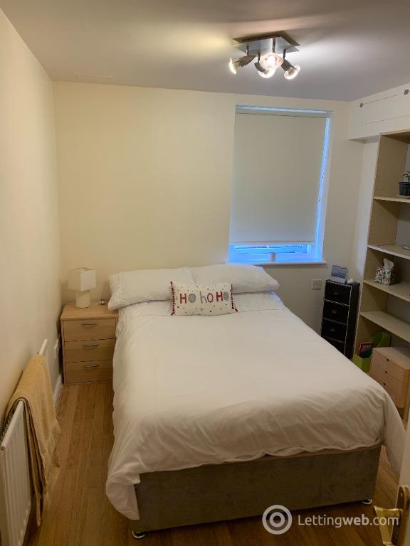 Property to rent in Mitchell Street, Leith, Edinburgh, EH6 7BD