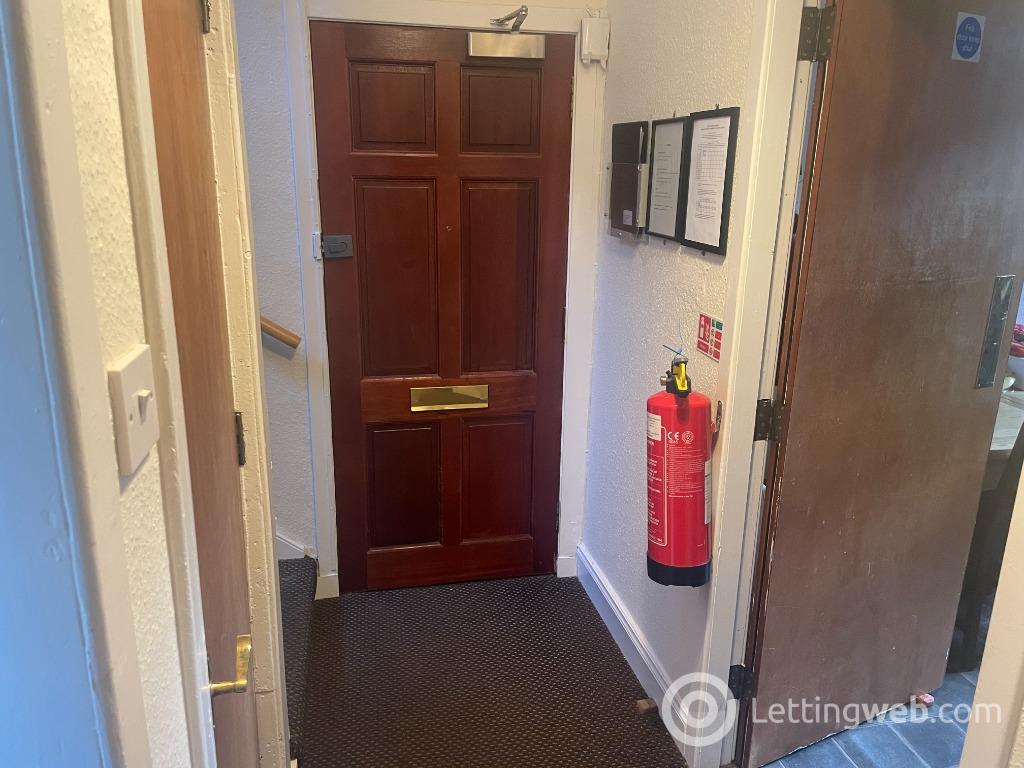 Property to rent in Queen Street, Stirling Town, Stirling, FK8 1HL