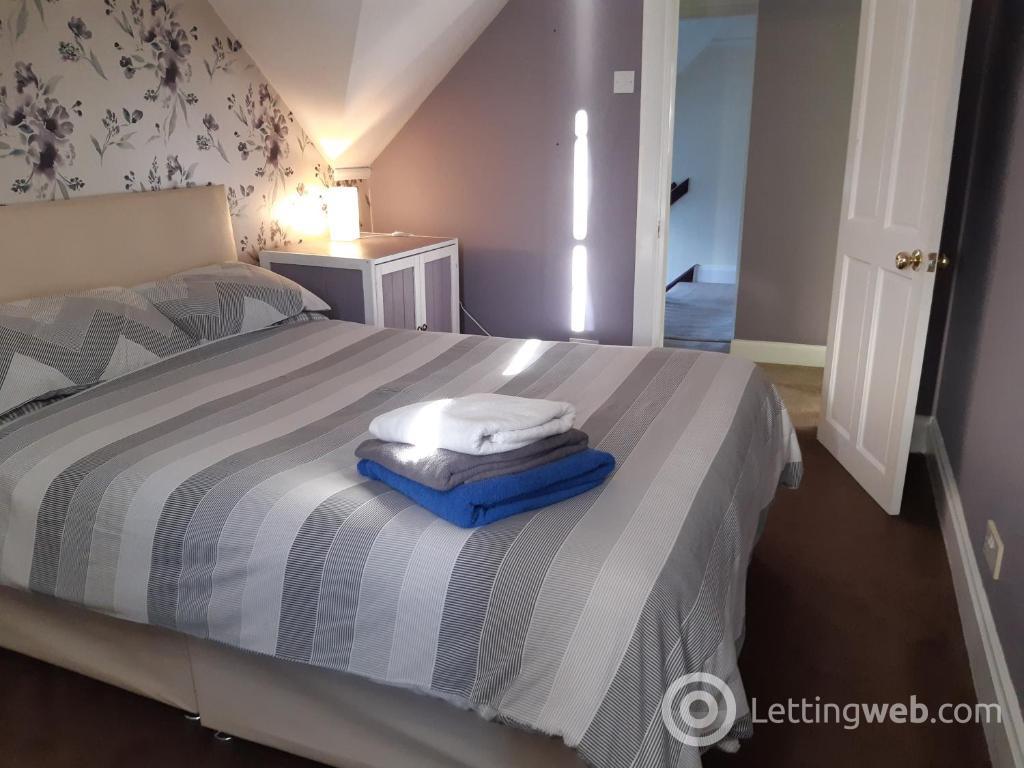 Property to rent in High Street, Tillicoultry, Clackmannanshire, FK13 6DT