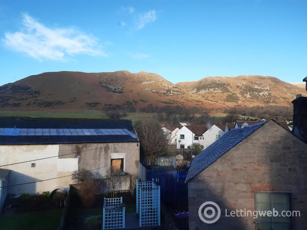 Property to rent in High Street, Tillicoultry, Clackmannanshire, FK13 6DT