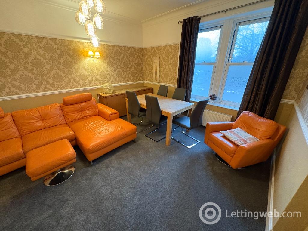 Property to rent in High Street, Tillicoultry, Clackmannanshire, FK13 6DT