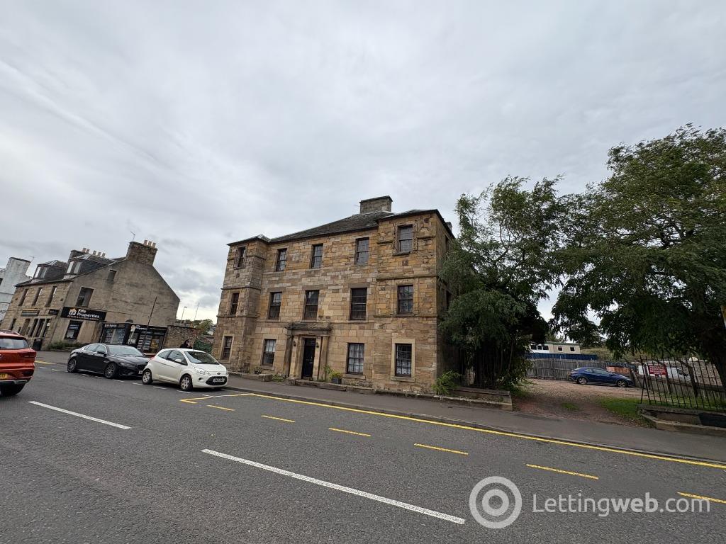 Property to rent in Preston Lodge, Bonnygate, Cupar, Fife, KY15 4LG