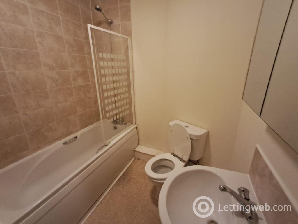 Property to rent in Toll Road, Kincardine, Fife, FK10 4RL