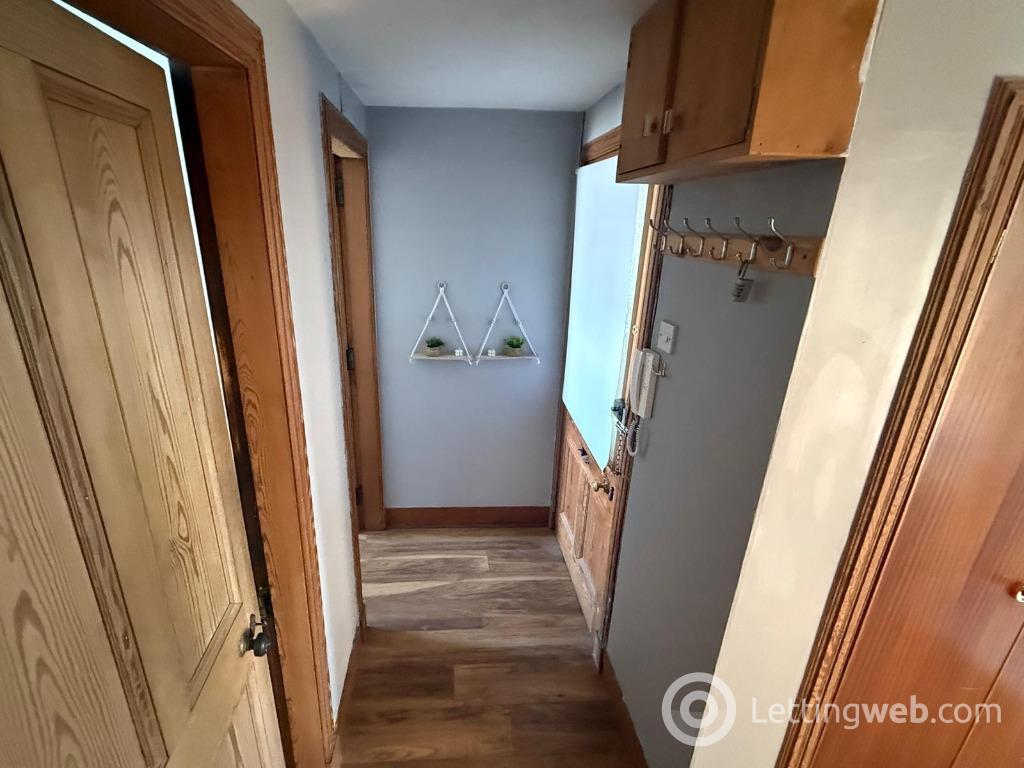 Property to rent in Fonthill Road, Ferryhill, Aberdeen, AB11 6UQ