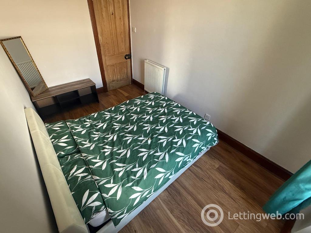 Property to rent in Fonthill Road, Ferryhill, Aberdeen, AB11 6UQ