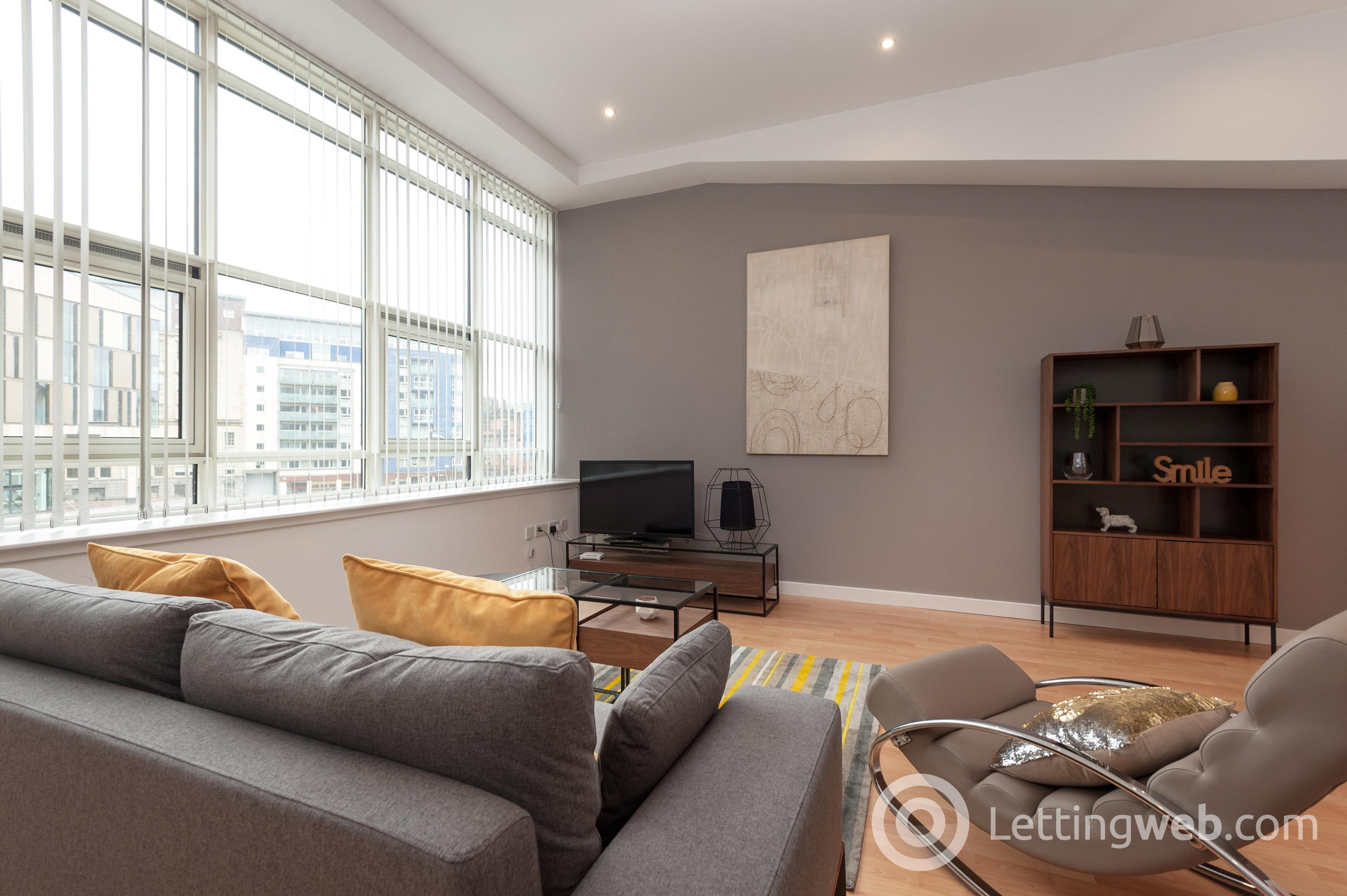 Property to rent in 2/13, 145 Albion Street, Glasgow, G1 1QS