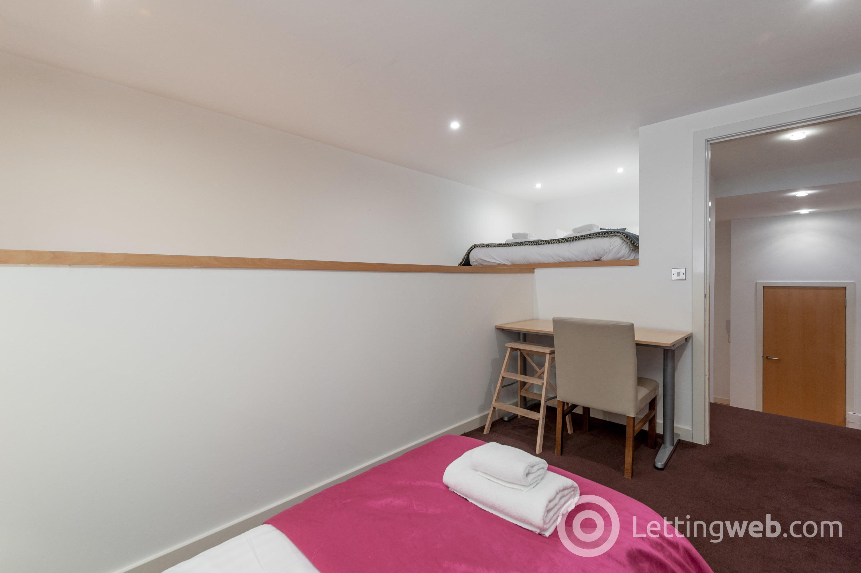 Property to rent in 2/13, 145 Albion Street, Glasgow, G1 1QS