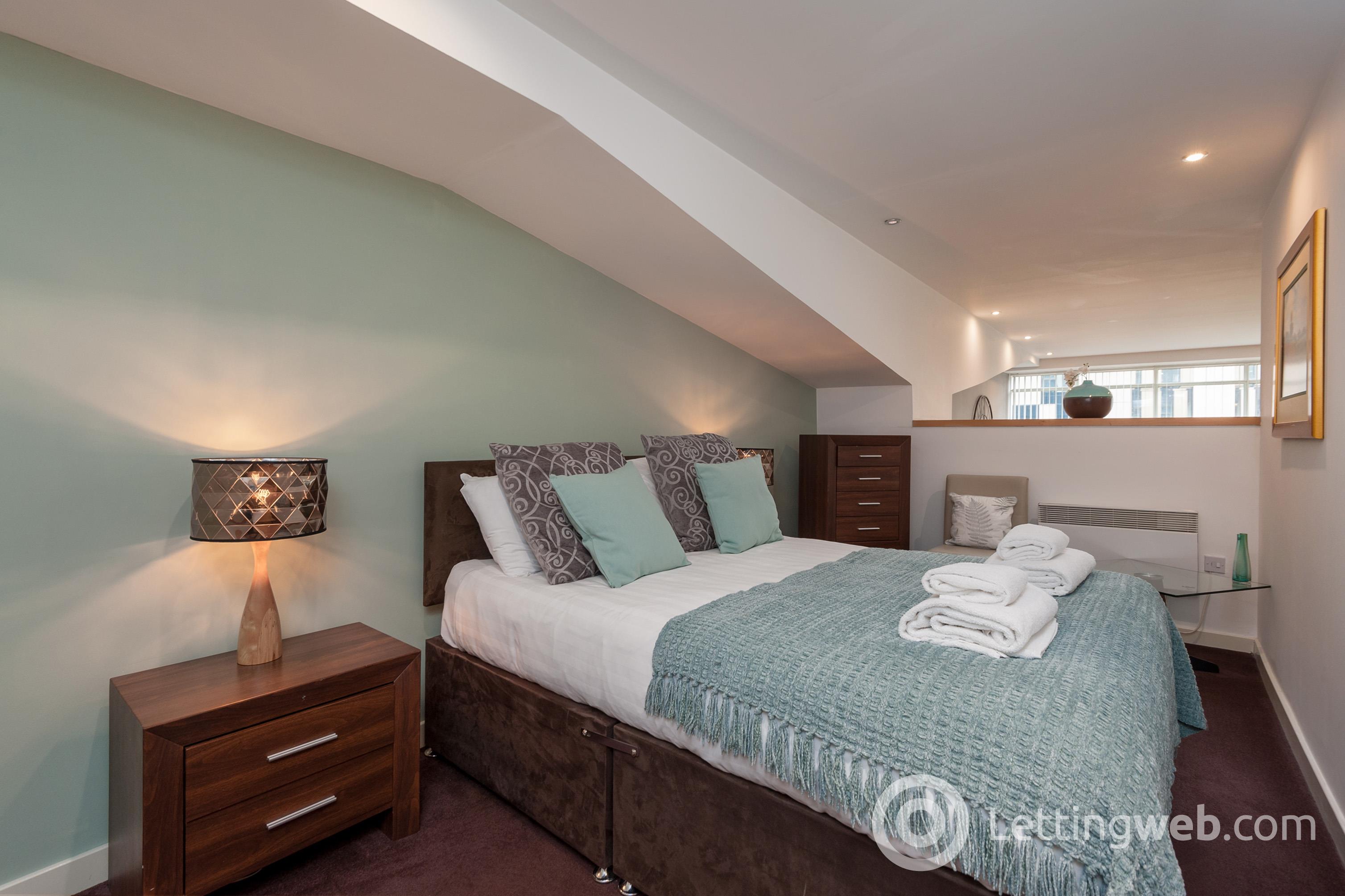 Property to rent in 2/13, 145 Albion Street, Glasgow, G1 1QS