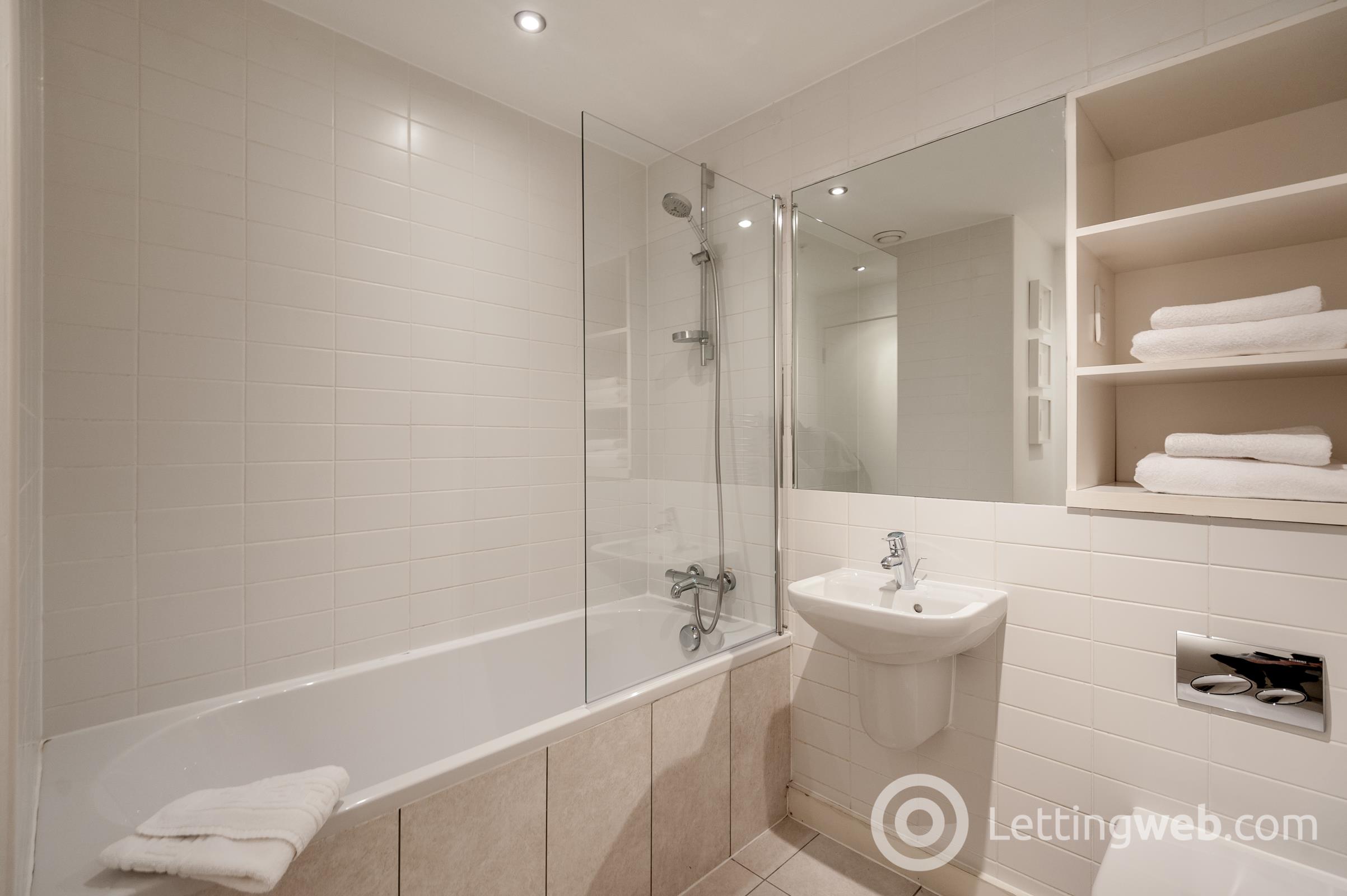 Property to rent in 8/3, 45 Mitchell Street, Glasgow, G1 3LA