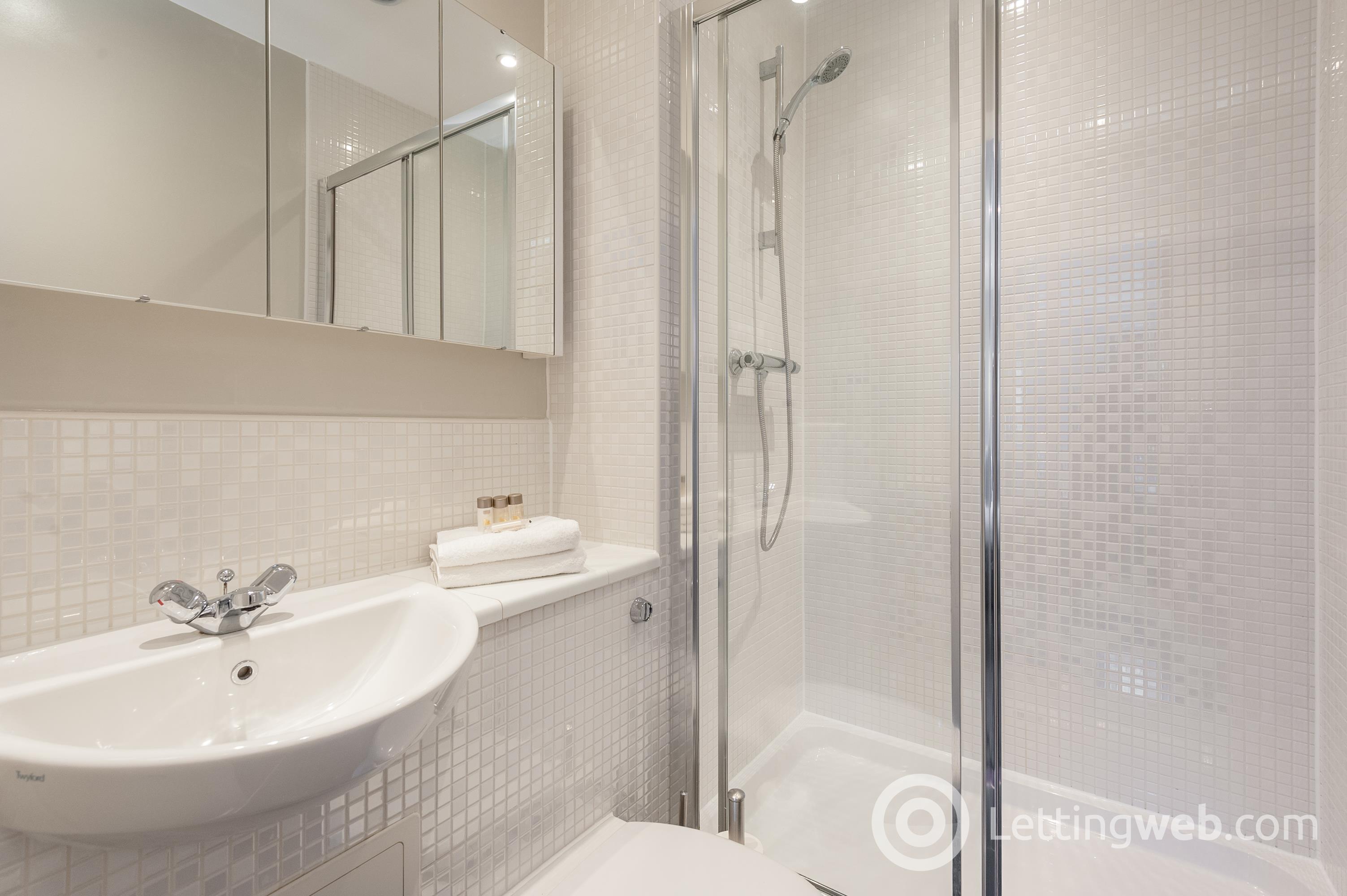 Property to rent in 490 Argyle Street, Glasgow, G2 8AJ