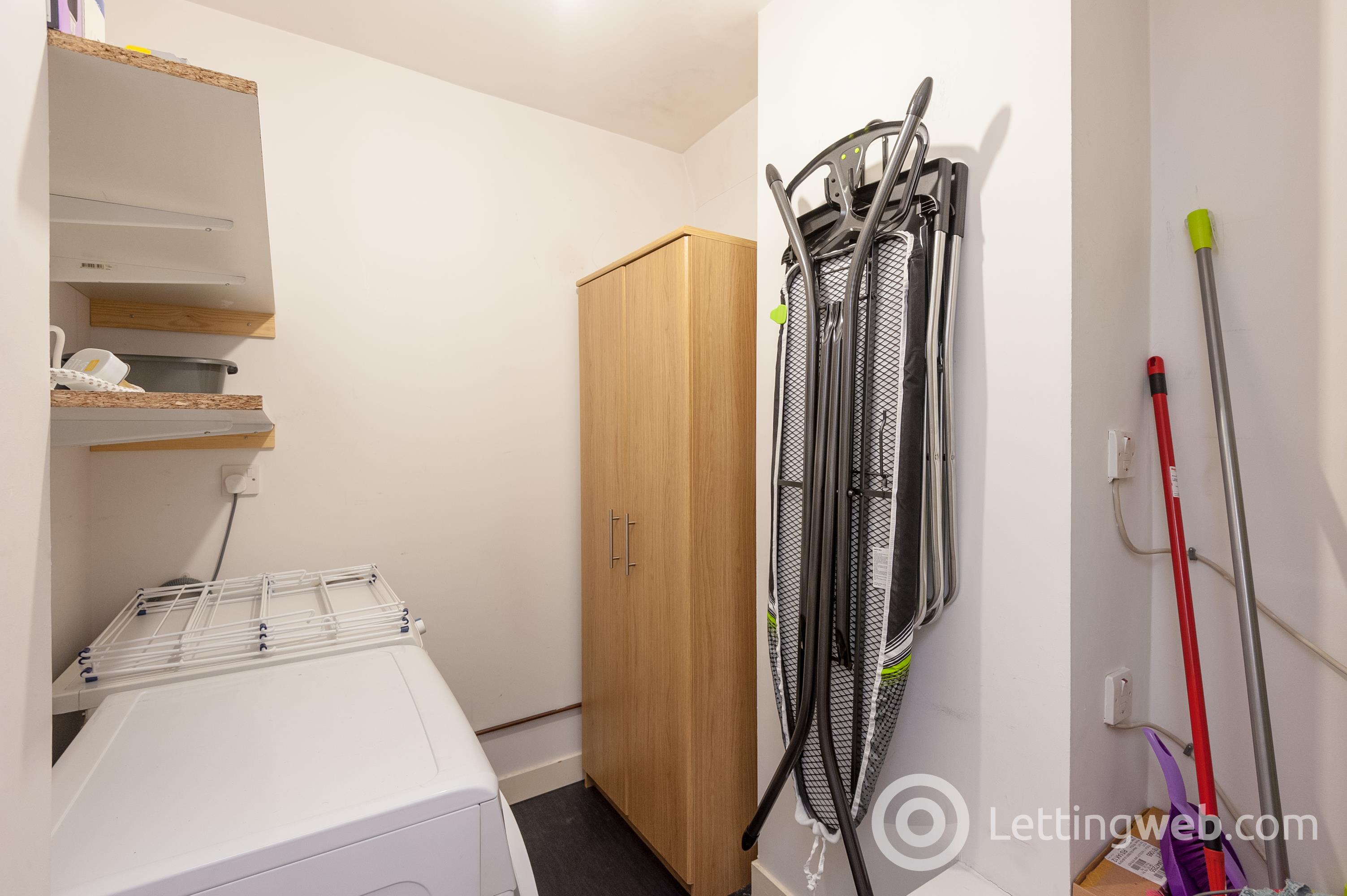 Property to rent in Vienna Apartments - 55 Mitchell Street