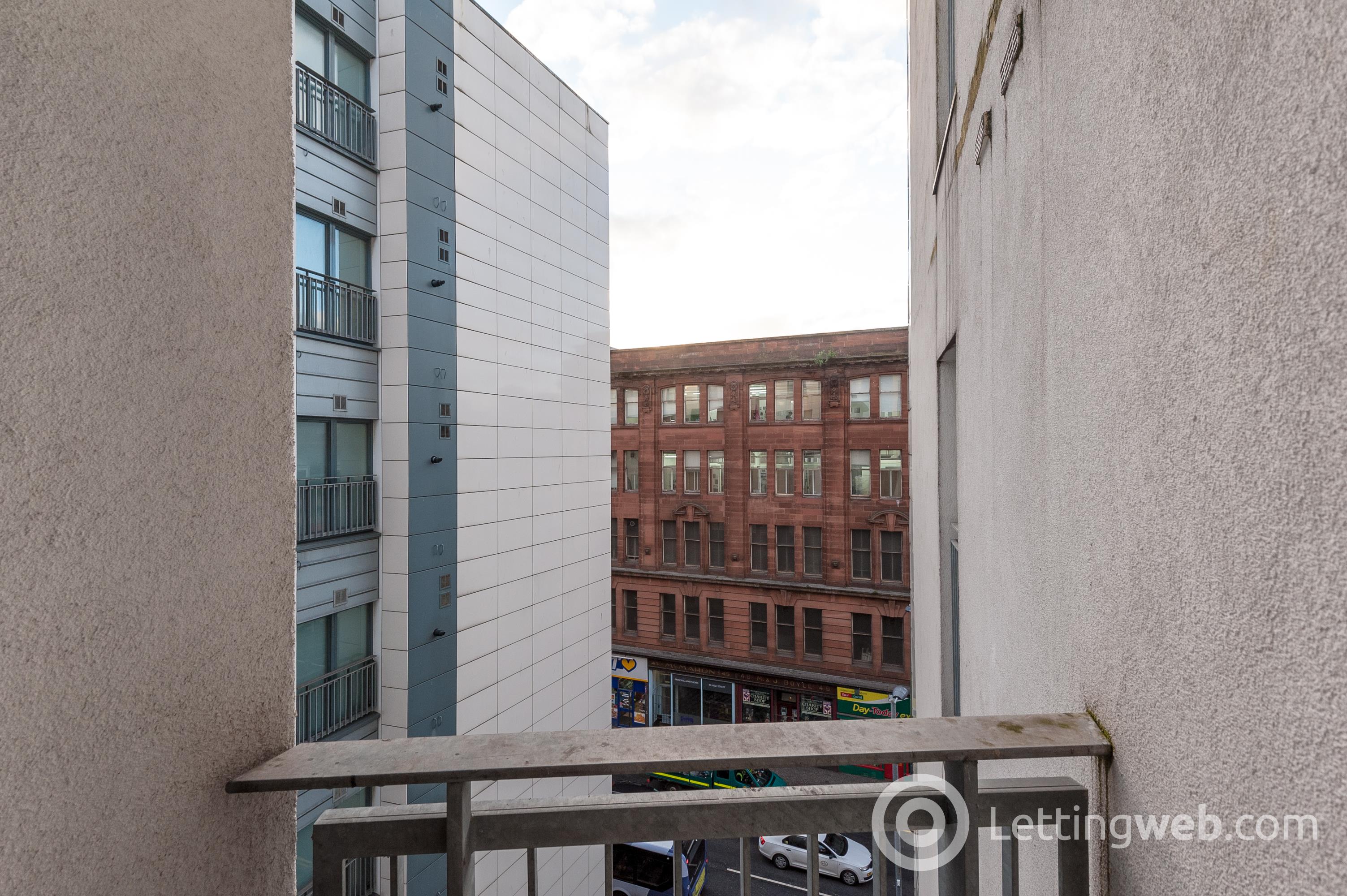 Property to rent in 110 Bell Street