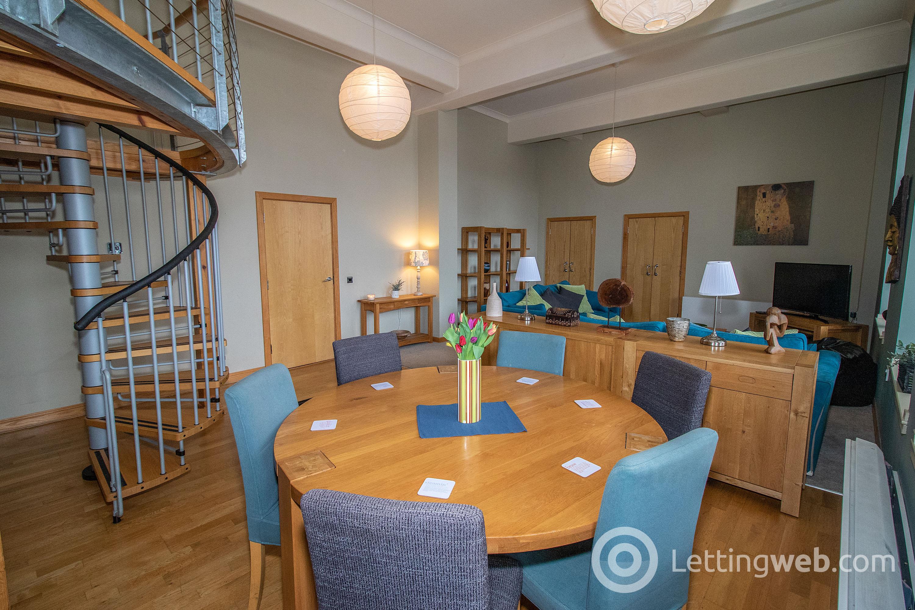 Property to rent in 29 College Street