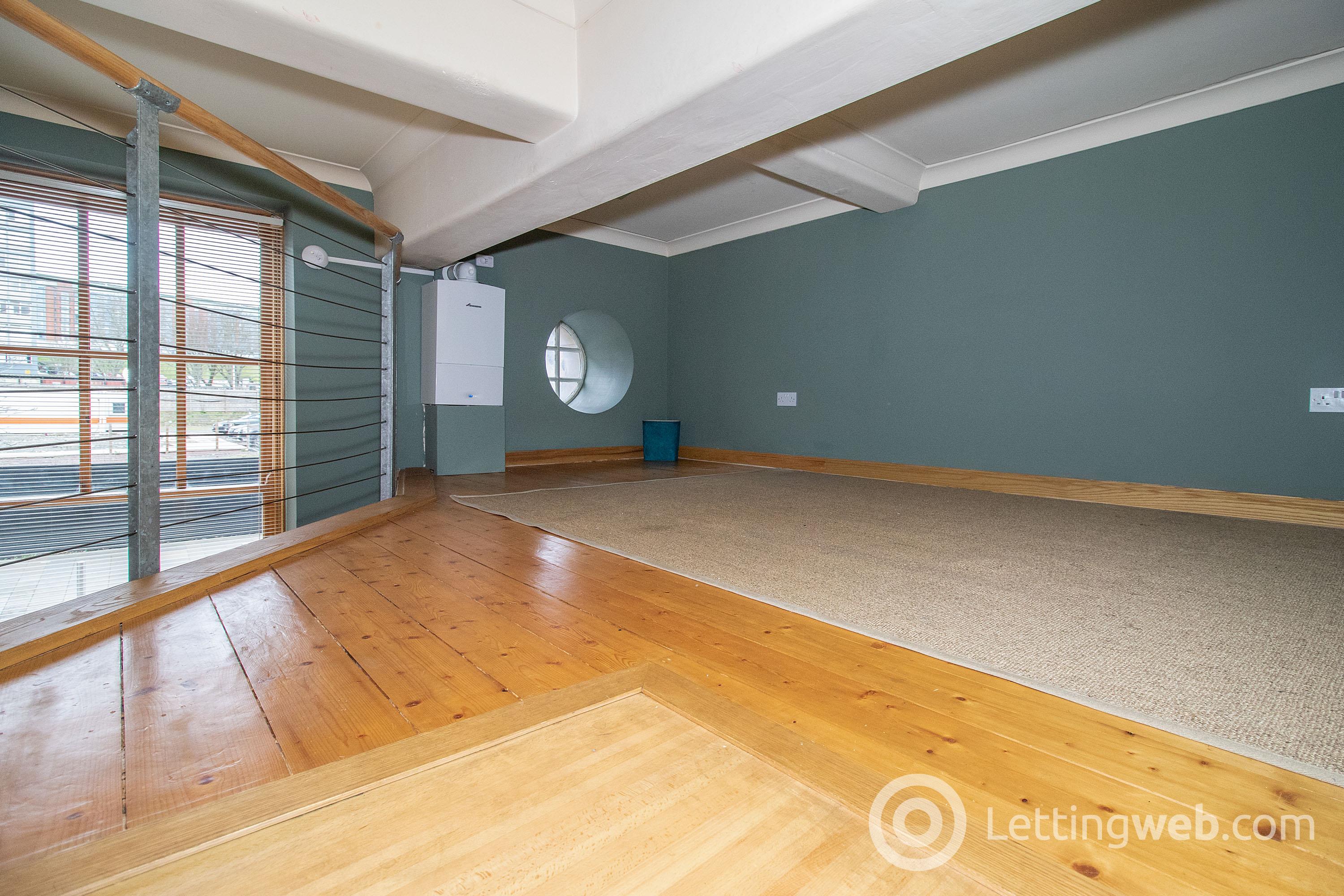 Property to rent in 29 College Street