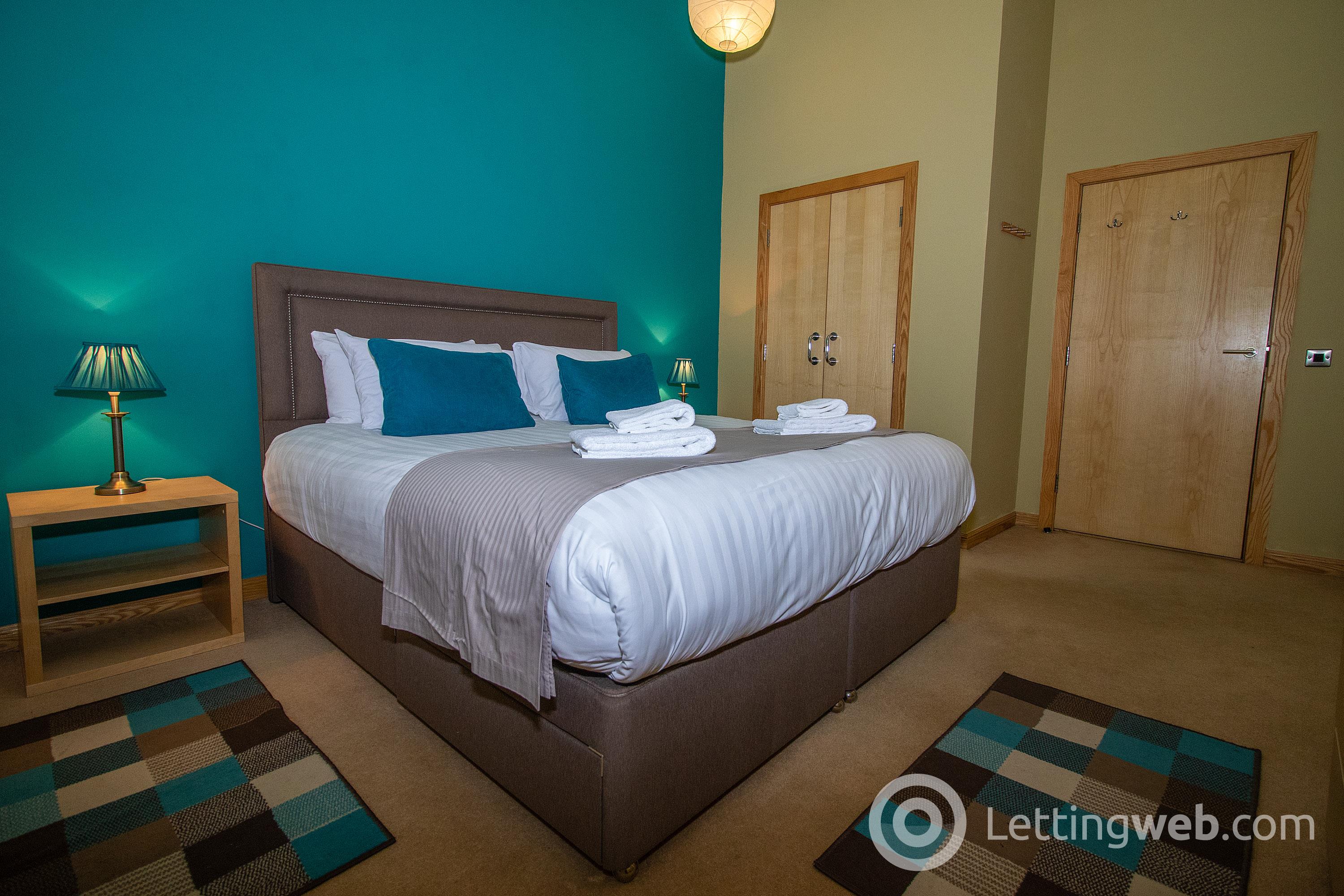 Property to rent in 29 College Street
