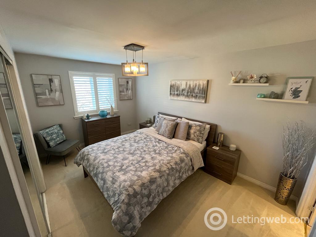 Property to rent in Ocean Field, Clydebank