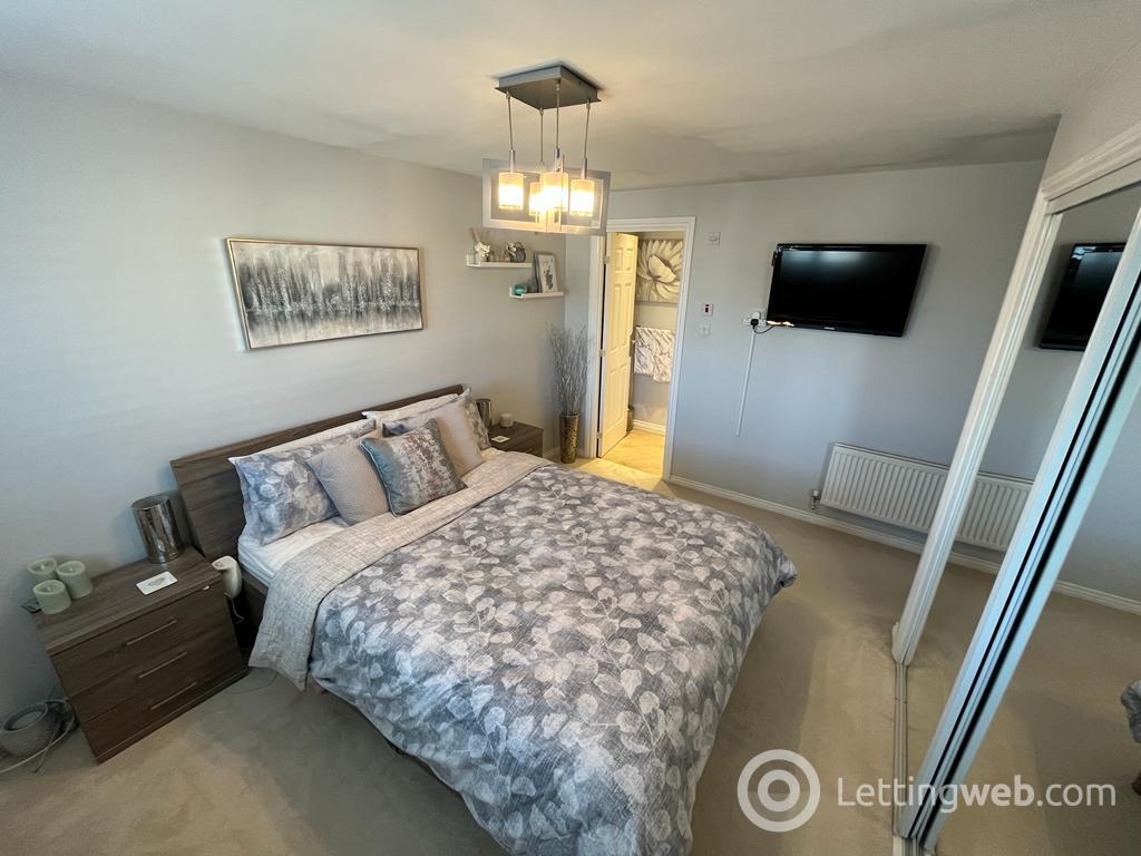 Property to rent in Ocean Field, Clydebank