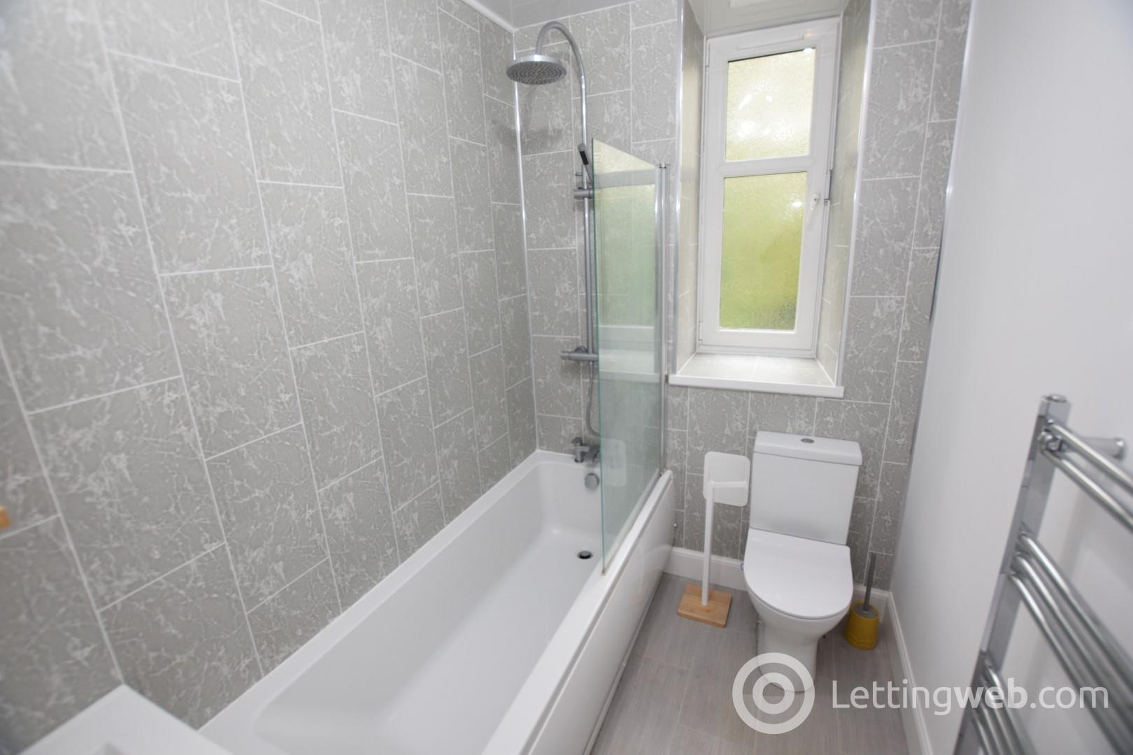 Property to rent in 4E, Windsor Terrace, Perth, PH2 0BA