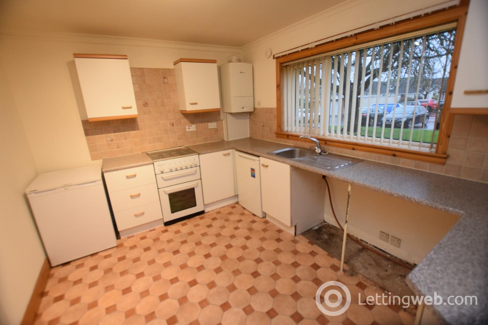 Property to rent in 10 Stronsay Court, Perth, PH1 3BX