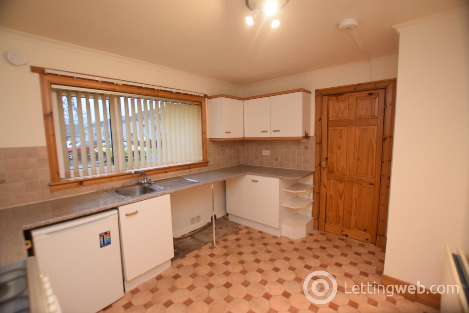 Property to rent in 10 Stronsay Court, Perth, PH1 3BX
