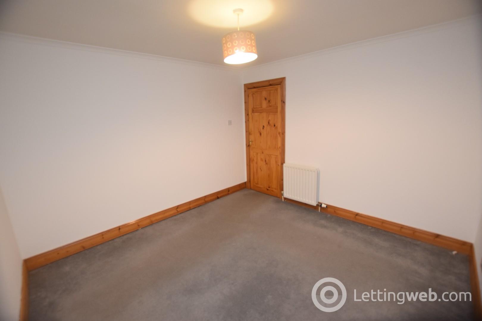 Property to rent in 10 Stronsay Court, Perth, PH1 3BX