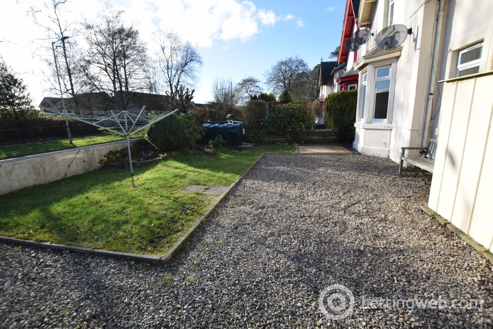 Property to rent in 4A Kinclaven Road, Murthly, Perth, PH1 4EY