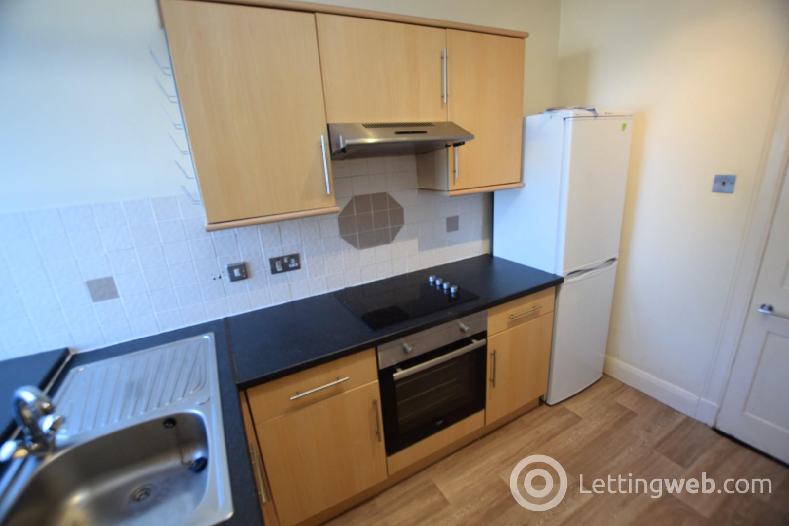 Property to rent in 4A Kinclaven Road, Murthly, Perth, PH1 4EY