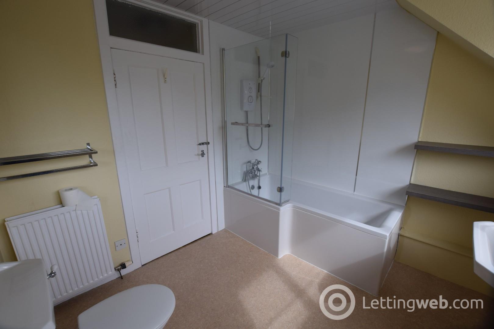 Property to rent in Farm House, Lethangie, Kinross, KY13 9EY