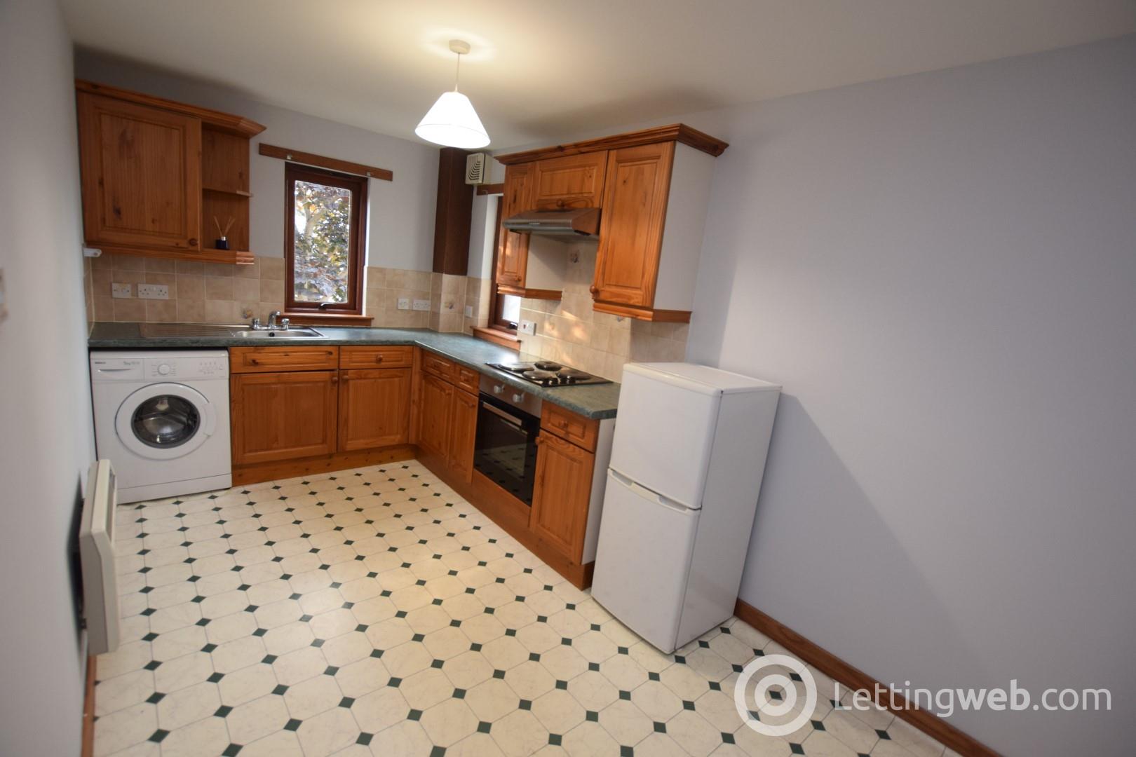 Property to rent in 5 Carrondale Court, Mill Street, Stanley, Perth, PH1 4LJ