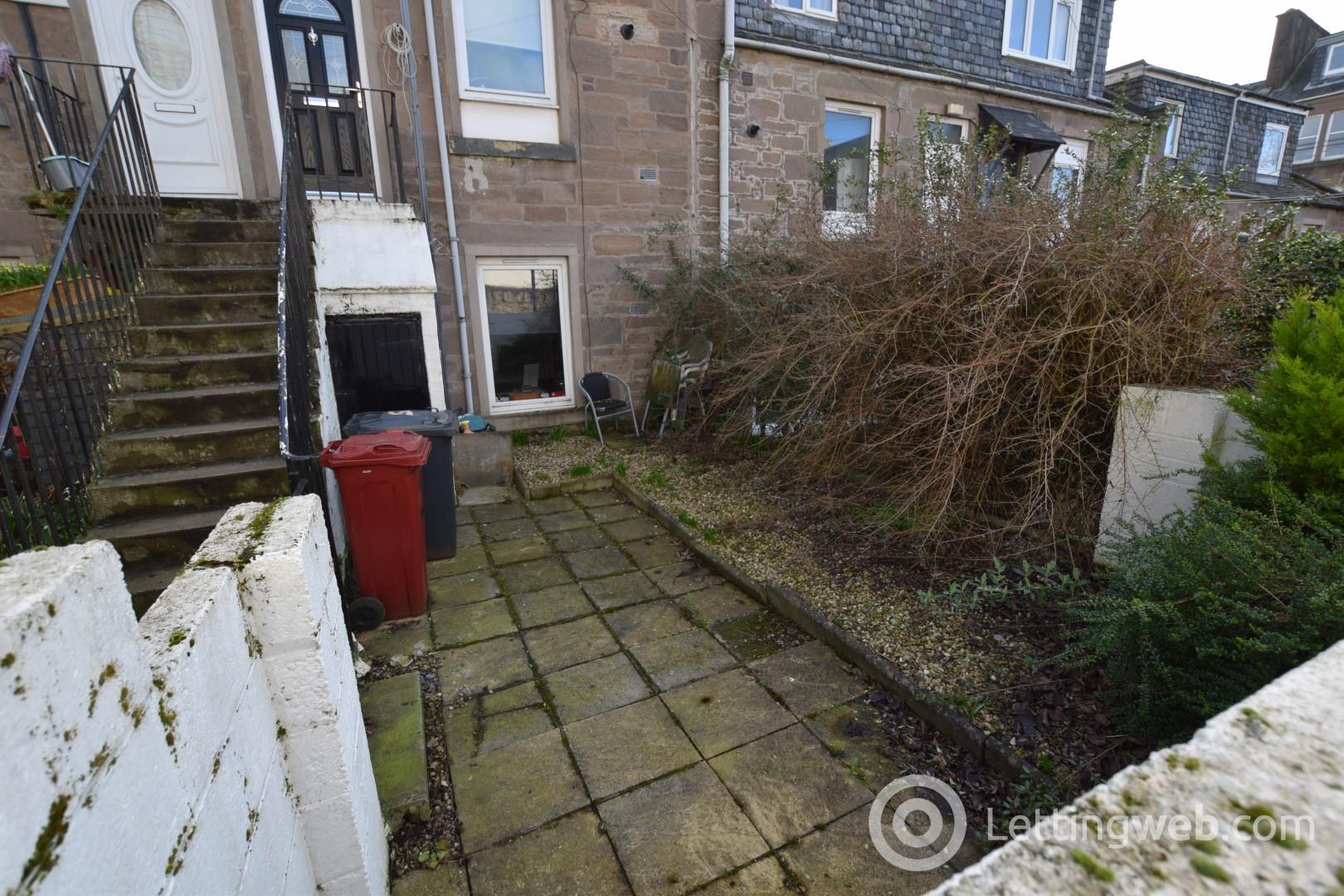 Property to rent in 5 Blyth Place, Dundee, DD2 2LX