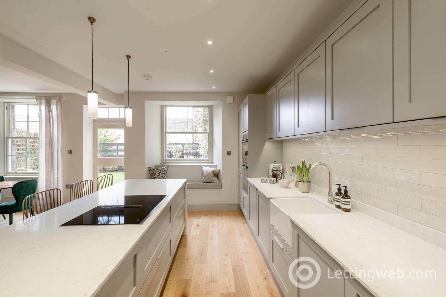 Property to rent in Gloucester Place, New Town, Edinburgh