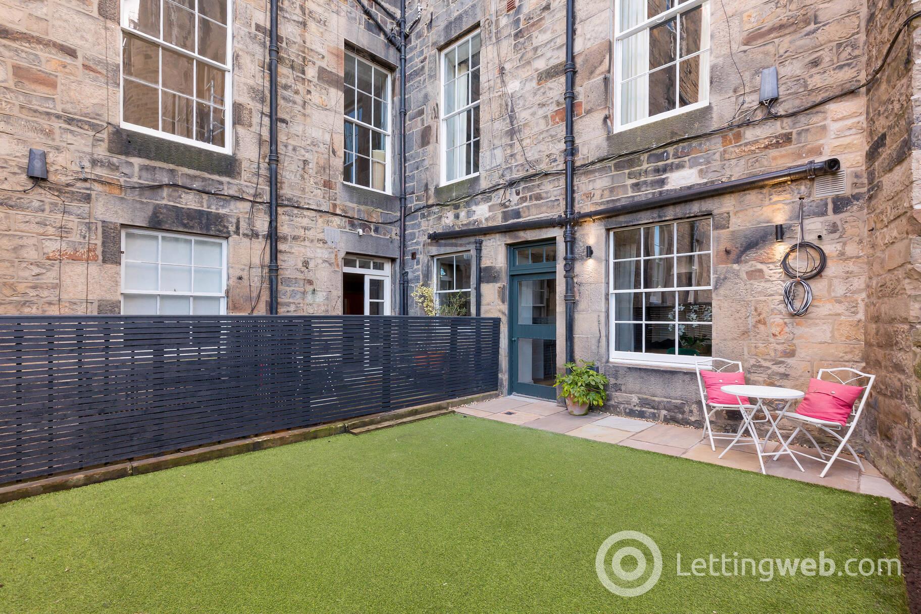 Property to rent in Gloucester Place, New Town, Edinburgh