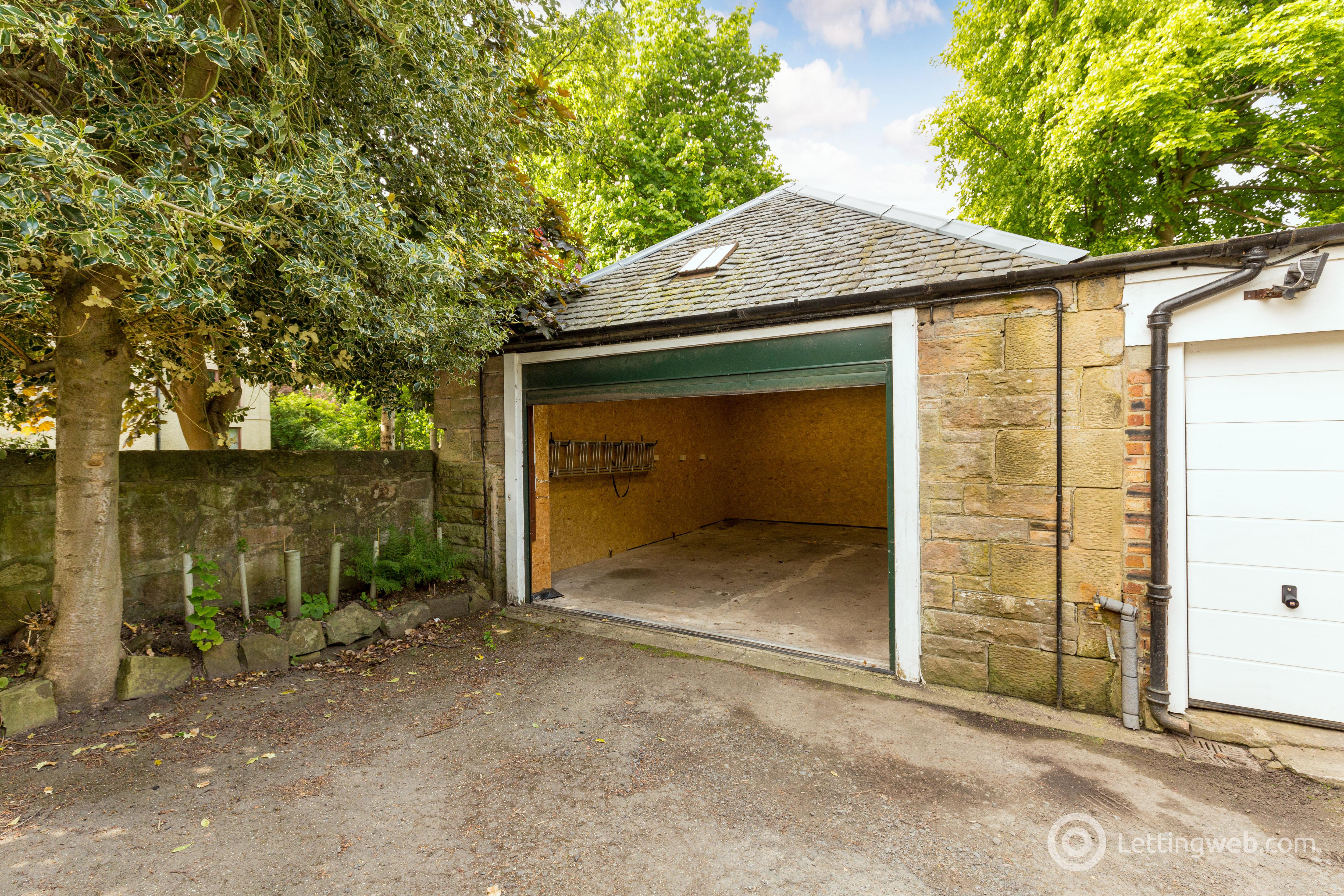 Property to rent in Gillsland Road, Merchiston, Edinburgh
