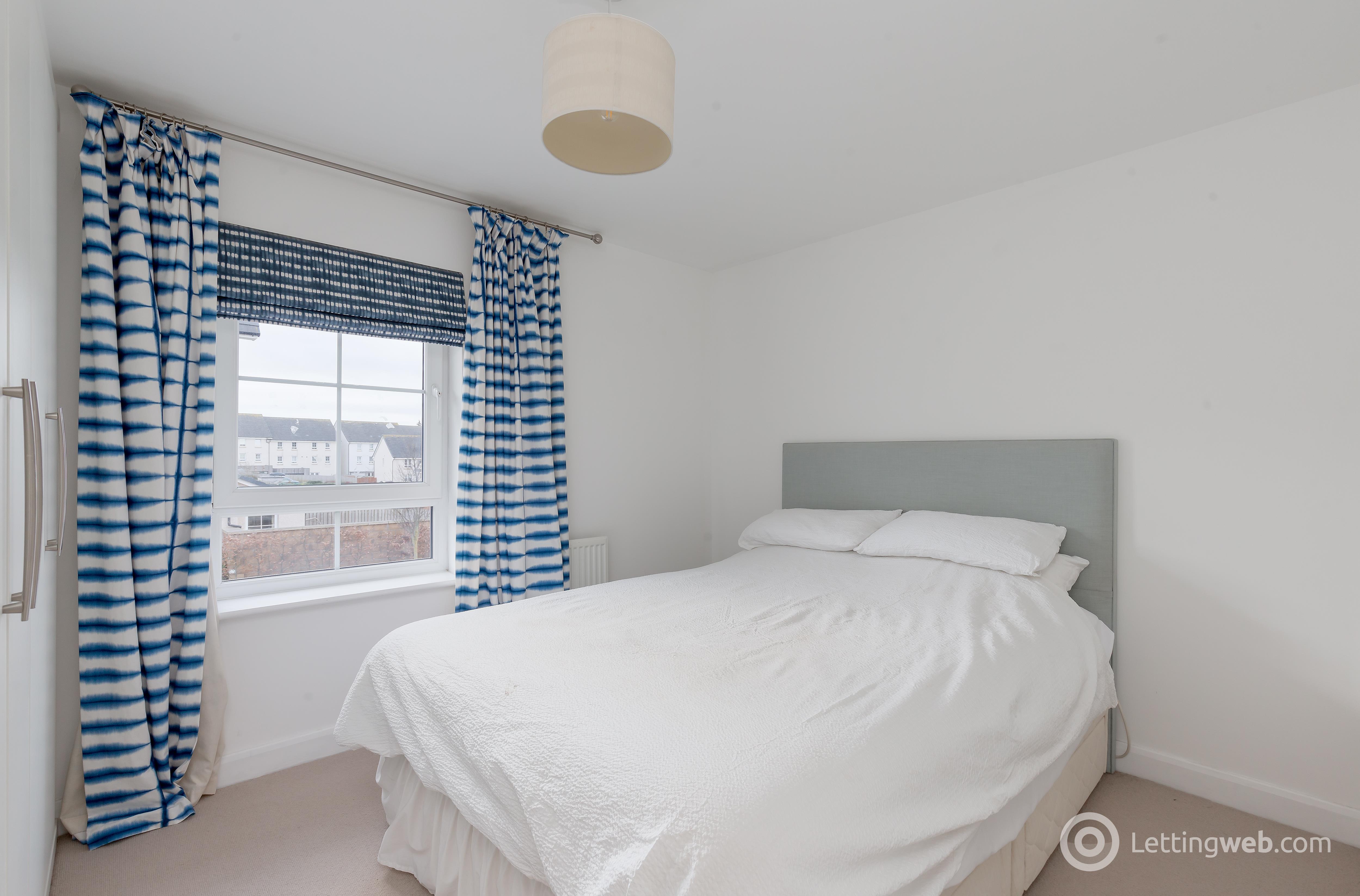 Property to rent in Waterfield Road, Fairmilehead, Edinburgh