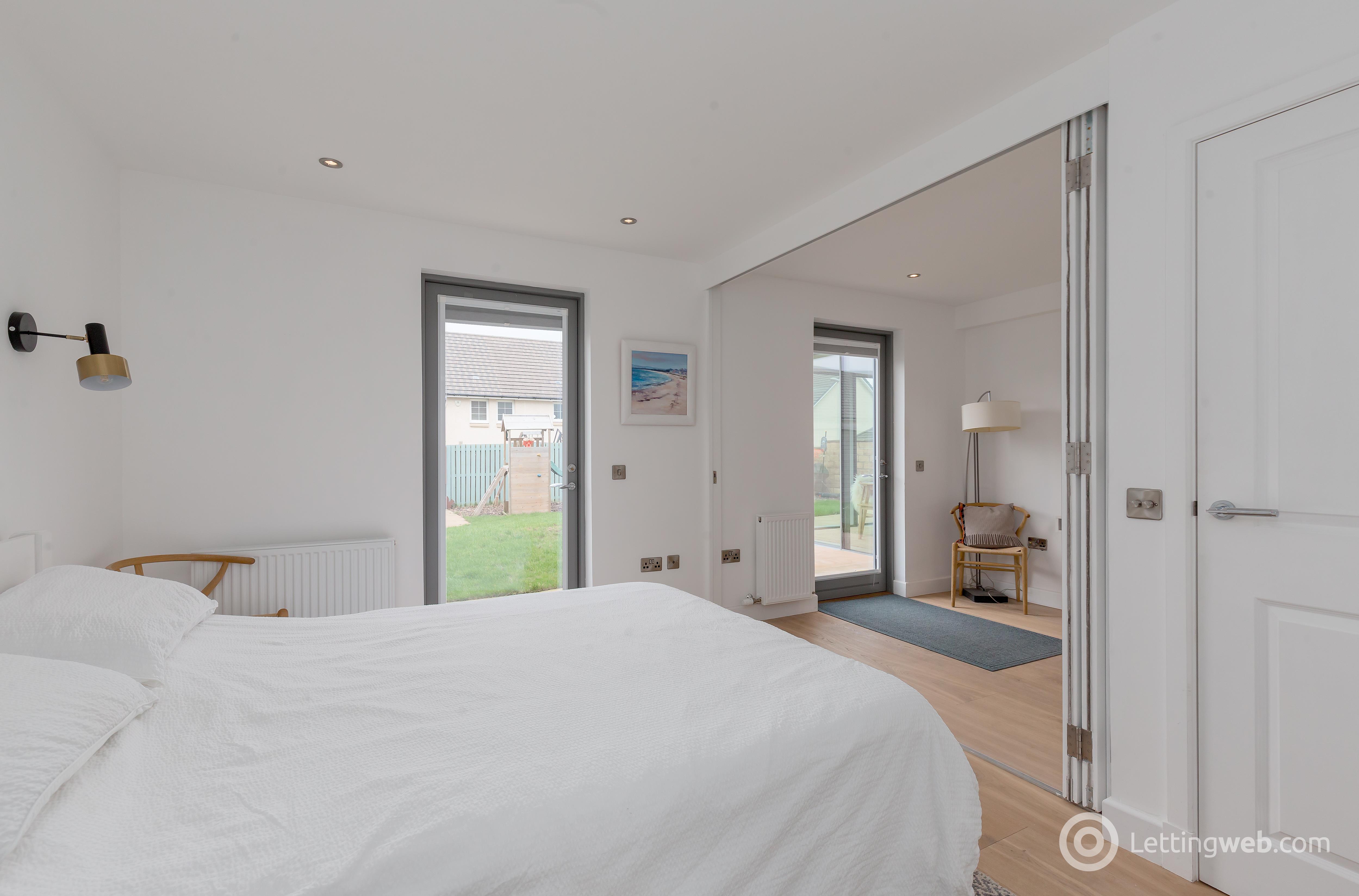Property to rent in Waterfield Road, Fairmilehead, Edinburgh
