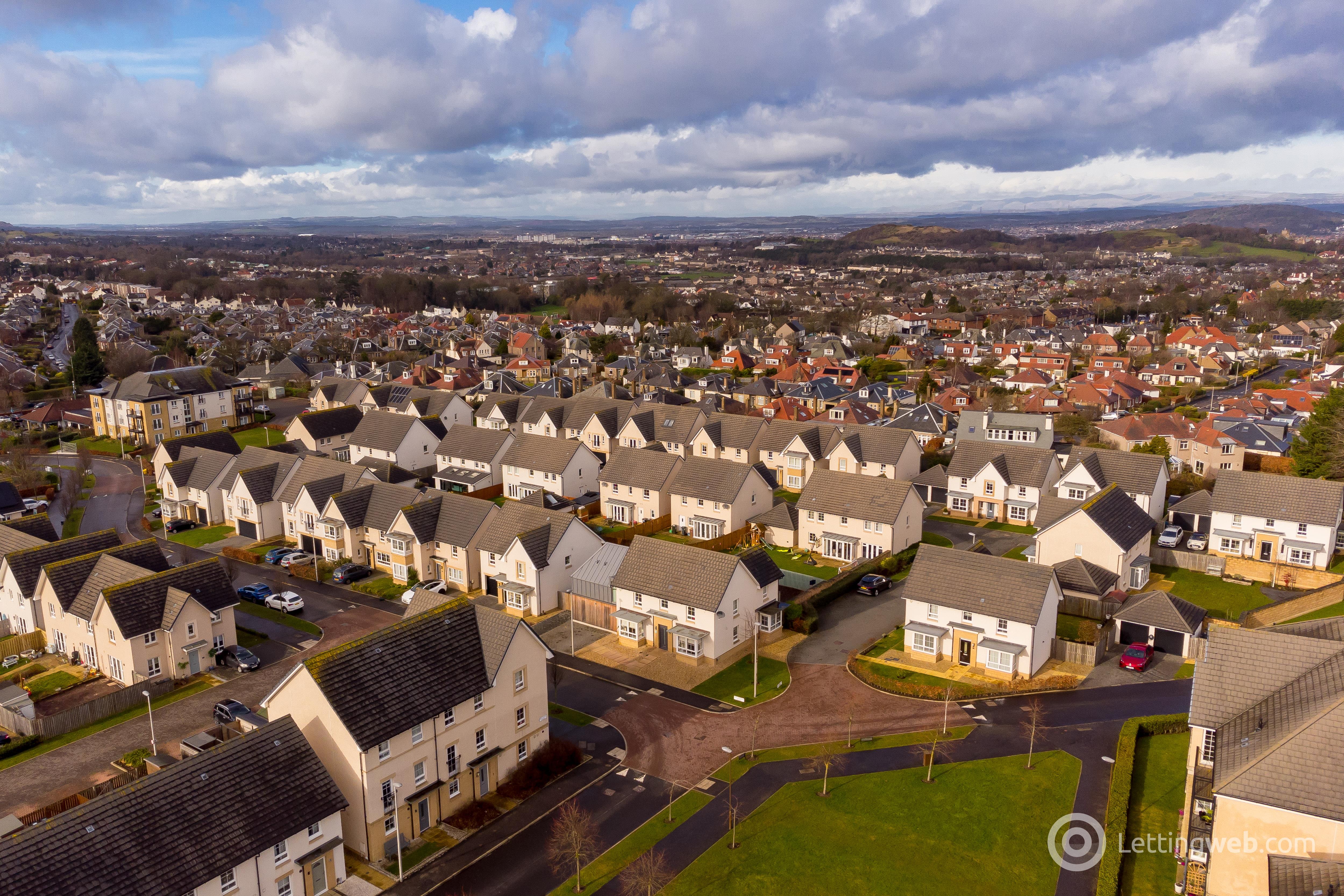 Property to rent in Waterfield Road, Fairmilehead, Edinburgh