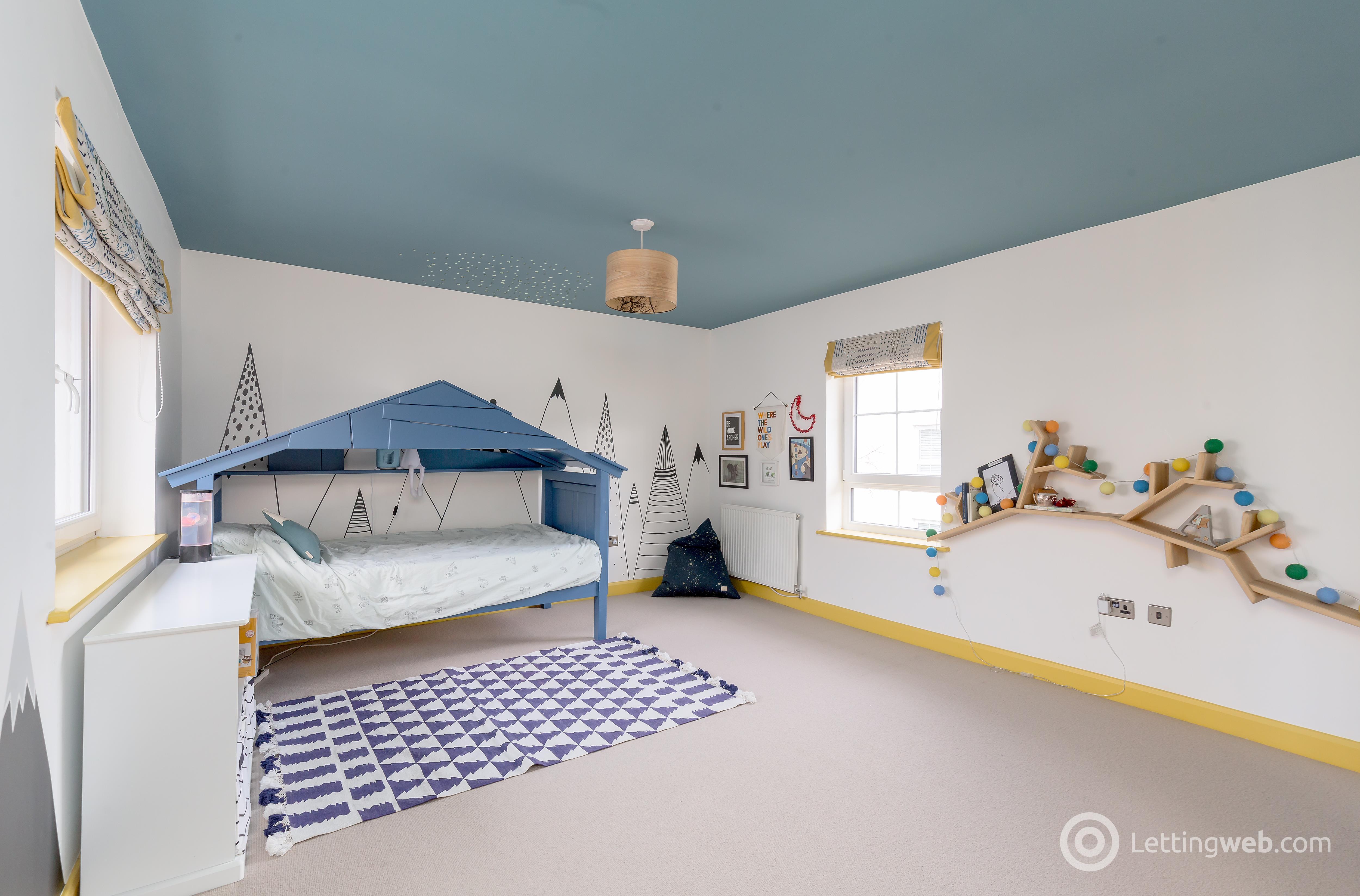 Property to rent in Waterfield Road, Fairmilehead, Edinburgh